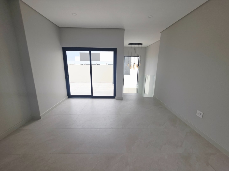 4 Bedroom Property for Sale in Sandown Western Cape